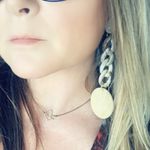 Long Acrylic disk and chain link earrings Photo 3