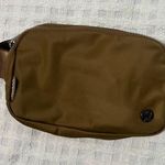 Lululemon  Everywhere Belt Bag - Burnt Caramel Photo 0