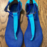 Toms  Sandals Women's Blue Turquoise Canvas Thong Ankle Strap‎ Flat Size 6.5 Wide Photo 0