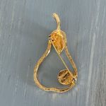 A Perfect Pear Fantastic Vintage Brooch Gold Tone Green Enamel Multiple Photo 4
