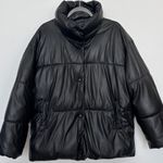 2010s NVLT Black Faux Leather Puffer Jacket Matte Finish Snap Closing Large Photo 11