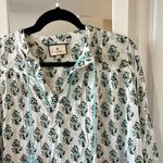 Tuckernuck 565  Dainty Hydrangea Bondi Coverup Size XS Color Blue White Green Photo 6