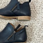 Bueno Footwear Vale Leather Black Minimal Ankle Boots - Size 38 EU 7 US Photo 7