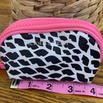 Victoria's Secret Small Victoria’s Secret coin bag Photo 3