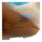 Reebok  Pink and Cream Retro Sneakers with Gum Sole Photo 10