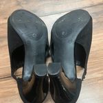 Marbella  size 8M heels Photo 3