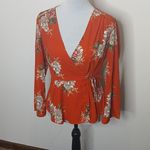 ASTR  the label floral wrap long sleeve size small Photo 1