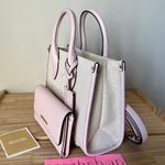 Michael Kors Set Photo 2