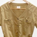 Levi's Levi’s Camel Button Front Tie Front Short Sleeve Photo 1