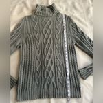 Elegant Cable Knit Turtleneck Sweater in Light Green 100% Cashmere Photo 9