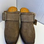 Born BR0036217 Suede Clogs Mules Heels Brown Buckle Size 8M Comfort NEW WITH TAG Photo 1