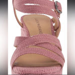 Lucky Brand  Women's Carlisha Wedge flatform Strappy Sandal size 9.5 pink Photo 4