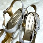 Bandolino  Womens White Wedge Heel Strappy Slingback Sandal 8.5 M.  B84 Photo 3