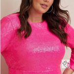 Torrid  At The Knee Sequin Strong Shoulder Hot Pink Dress Front Side Slit 20 Photo 2