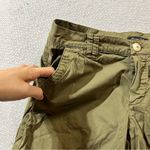 Massimo Dutti  Olive Green Khaki Womens Cargo Shorts Casual Fit Size 4 EUC Photo 1