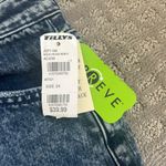Tilly's Tilly’s RSQ Vintage Mom Jeans Photo 3