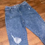 EXPRESS  Curvy High Rise Mom Jeans | Straight Leg Distressed | Size 8 Photo 3