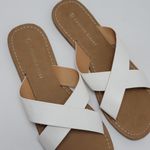 Charles Albert  White Criss Cross Strappy Flat Sandal Size 9 Photo 9