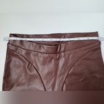SKIMS  NWT Women’s Faux Leather‎ Biker Shorts in Cocoa Size XXS Photo 7