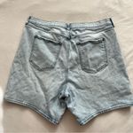 Torrid - 5 Inch Mom Jean Premium Classic Denim Mid-Rise Vintage Short Photo 8