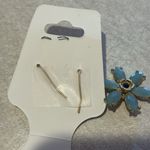 light blue flower Photo 5