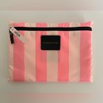 Victoria's Secret NEW Victoria’s Secret Pink Striped Bag Set. Photo 3