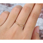 Boutique NEW 14k Gold Plated Sterling Silver V Shape Chevron Band Ring, Size 7 Photo 5