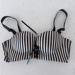 Elegant Striped Black and White Bra Size undefined Photo 3