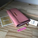 Michael Kors Wallet Photo 2