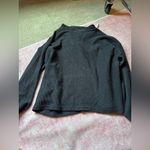Champion  womens Black Hoodie Swearshirt. Size large. Photo 6