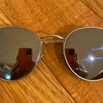 Ray-Ban Sunglasses Round Photo 0