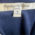 Evan Picone  navy and white chain link print faux wrap ruched dress size 16 Photo 6
