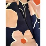 Isaac Mizrahi  Women’s Size 4 Scalloped Hemmed Shorts Photo 2