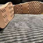 Alpine Design  Slippers Womens Sz 8 Lara Metallic Gold Sherpa Puffer Wool Blend Photo 3