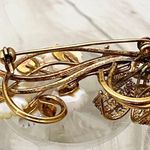 Vintage Flower Mother of Pearl Filigree Brooch Photo 13