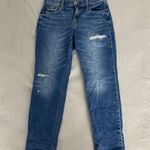 Old Navy Mid Rise Boyfriend Jeans Photo 3