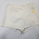 superdown Sonya Skort in White Medium Photo 2