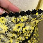 Romeo + Juliet Couture  Women's Size Large Yellow Black trim Lacy Dress NWT Photo 9
