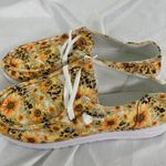 Y2K Boho Yellow White Floral Flower Soft Sunflower Loafers Sneaker EU 40 US 9.5 Photo 2