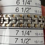 Seiko  Vintage Ladies Watch Two-Tone Bracelet White Dial Gold-Tone Hands Markers Photo 12