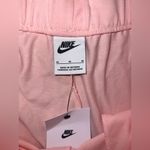 Nike NWT Light Pink Loose Fit Mid Rise Cropped Sweat Pants size Medium Photo 4