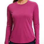CRZ Yoga  Rash Guard long sleeve Ted shirt, Color is Magenta Purple, Small, NWT Photo 0