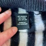 BCBGMAXAZRIA BCBGMAXAZIRA black and white stripe v neck sweater size large Photo 6