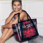 Victoria's Secret  Tartan Plaid Floral Vine Weekender Tote Bag Large Red Black Photo 1