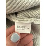 Petal and Pup Grey V Photo 5