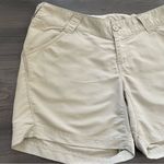 Columbia Bonehead women PFG beige tan shorts size M Photo 3