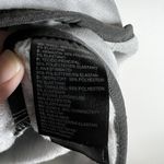 The North Face Women’s Gray Poncho Medium cowl neck Outdoors hiking camping Photo 5