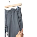 Vuori  Women’s Miles Ankle Pant Size Medium #VW404 Gray Photo 7