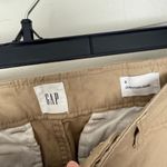 Gap  Women’s 6 Khaki Downtown Pants Chino Office Core Career Photo 1