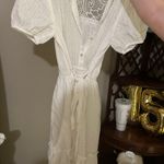 White Short Sleeve Dress Photo 1
